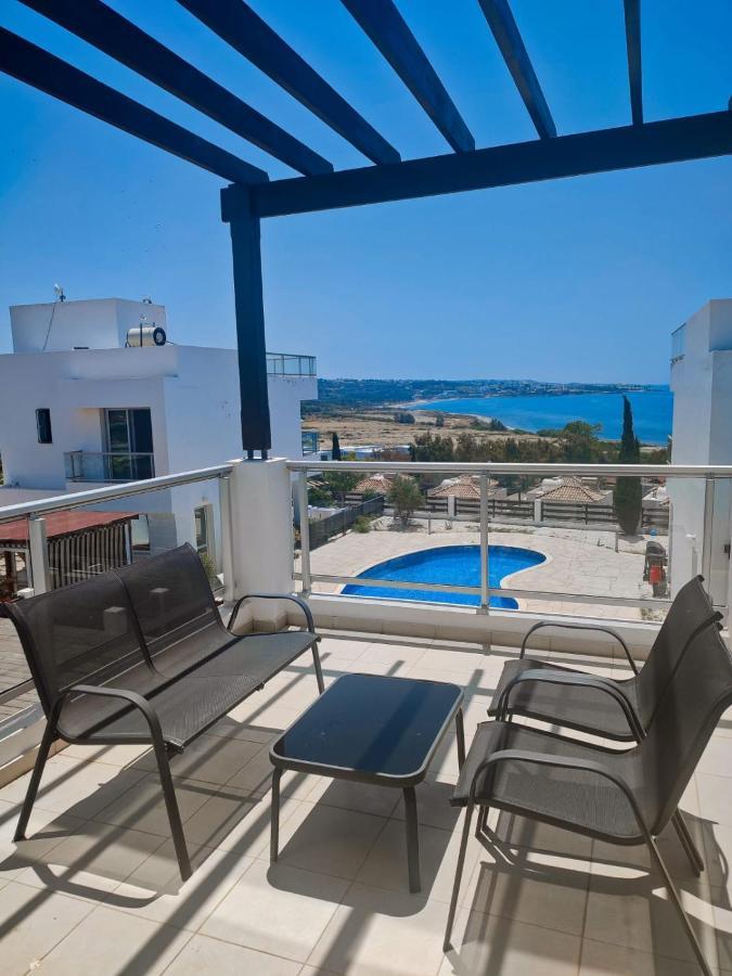 3 Bedroom Seaview Villa Direct In Coral Bay With Pool Exterior photo
