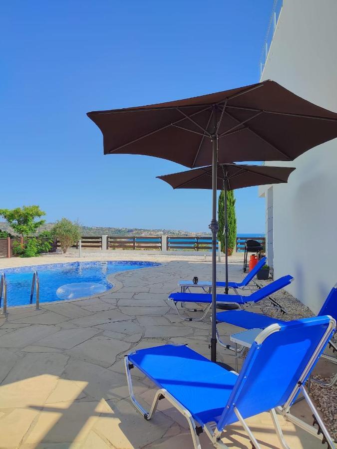 3 Bedroom Seaview Villa Direct In Coral Bay With Pool Exterior photo